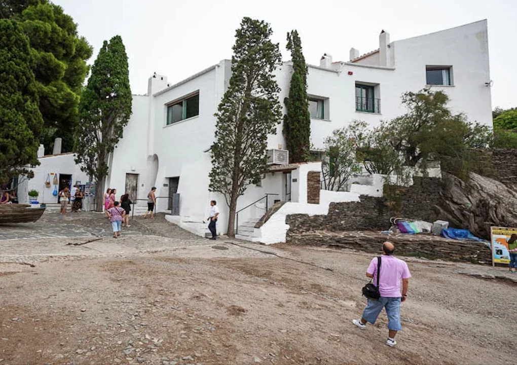Tour Privat de Cadaqués i Visita Guiada a la Casa Dalí a Port Lligat
