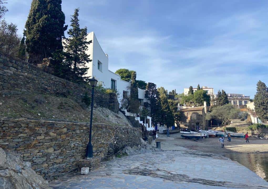 Tour de Dalí y visita guiada a la casa-museo Salvador Dalí